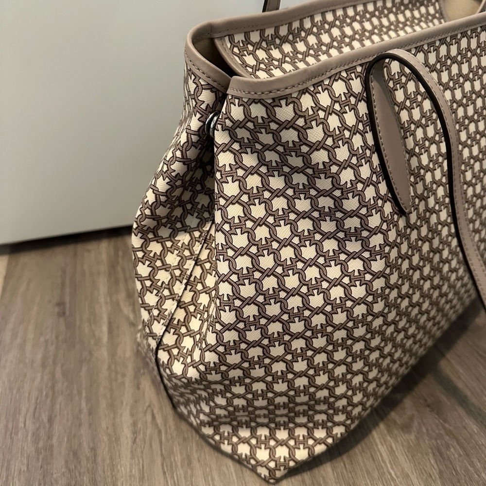 Kate Spade Spade Link large tote with matching large wallet - Picture 3 of 11